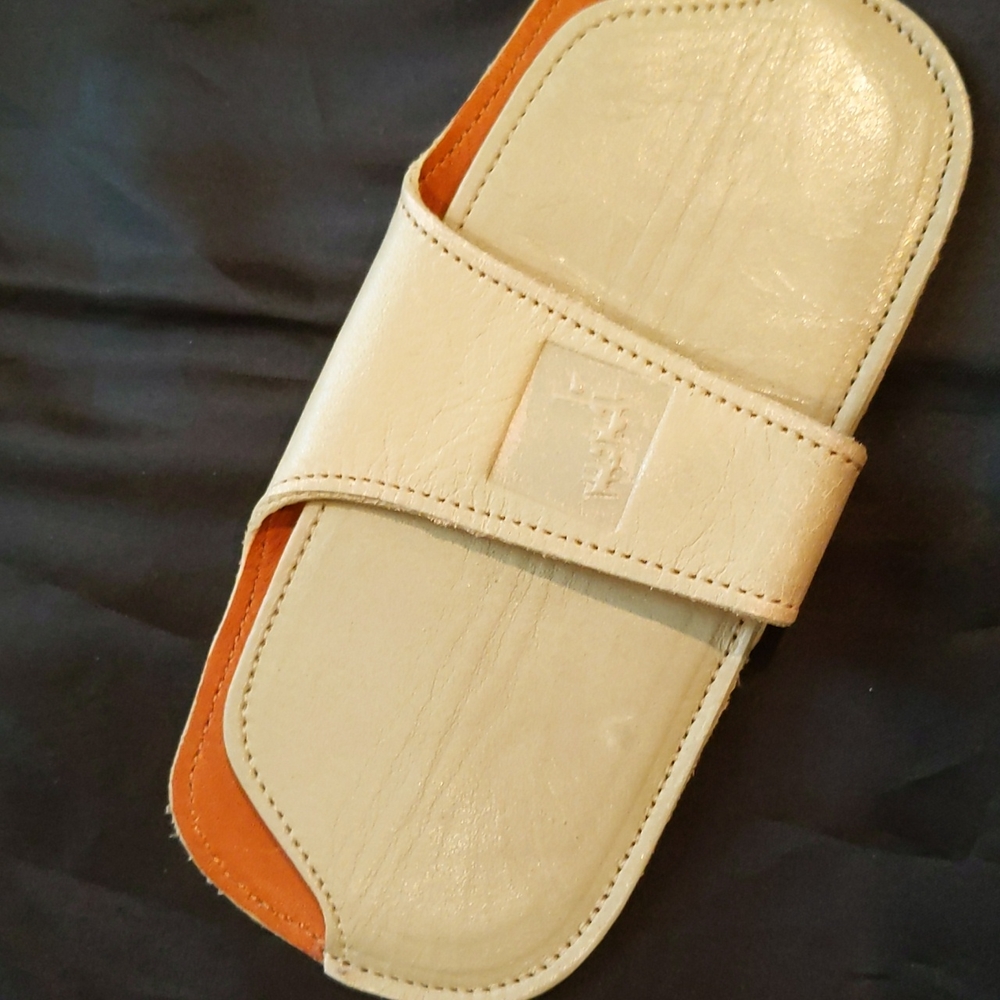 Vintage eyeglass protector